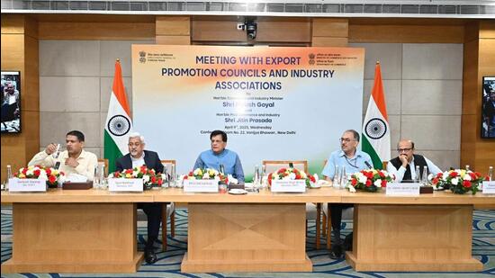 Export Boom! India’s $820 Billion Triumph Signals Global Trade Leadership