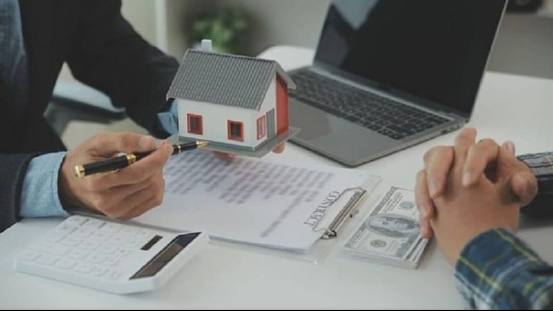 Credit Score Crunch: The Hidden Gatekeeper of Your Dream Home