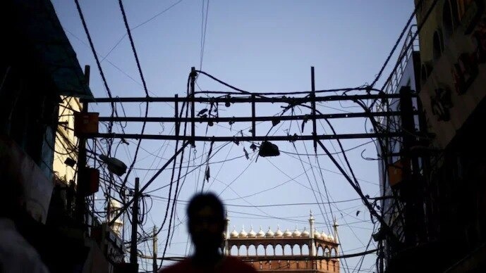 Delhi’s Power Play: New SOPs to End Blackout Chaos