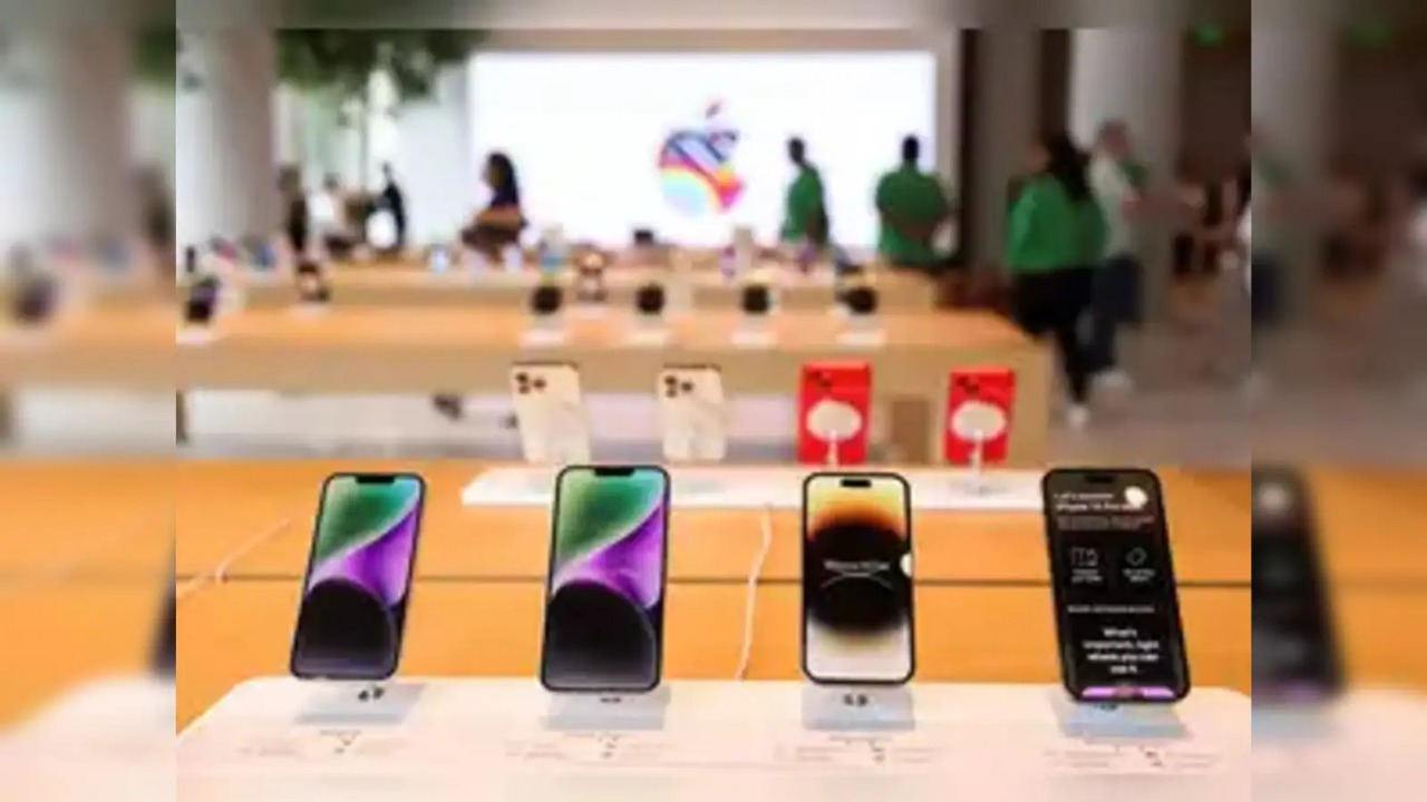 India Dials Up Success: Apple’s $22 Billion iPhone Shift Sparks Global Buzz