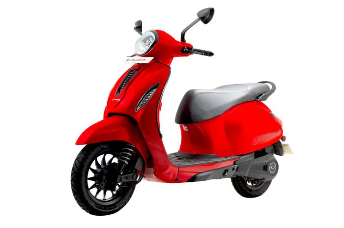 Revving Nostalgia: Bajaj Chetak 3001 Rides Into the Future at Just ₹99,990!