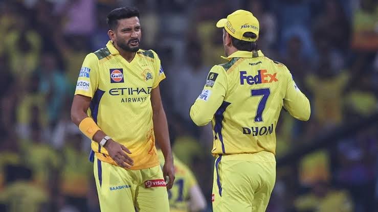 LSG Struggles Early Against CSK in IPL Clash