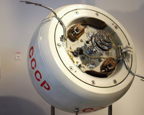 From Space to Ground: USSR’s Space Probe Heads for Earth – Timing and Consequences Unveiled