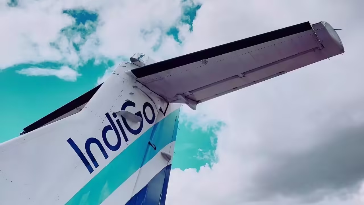 Why Is IndiGo in Trouble? Aviation Regulator Demands Answers Within 24 Hours