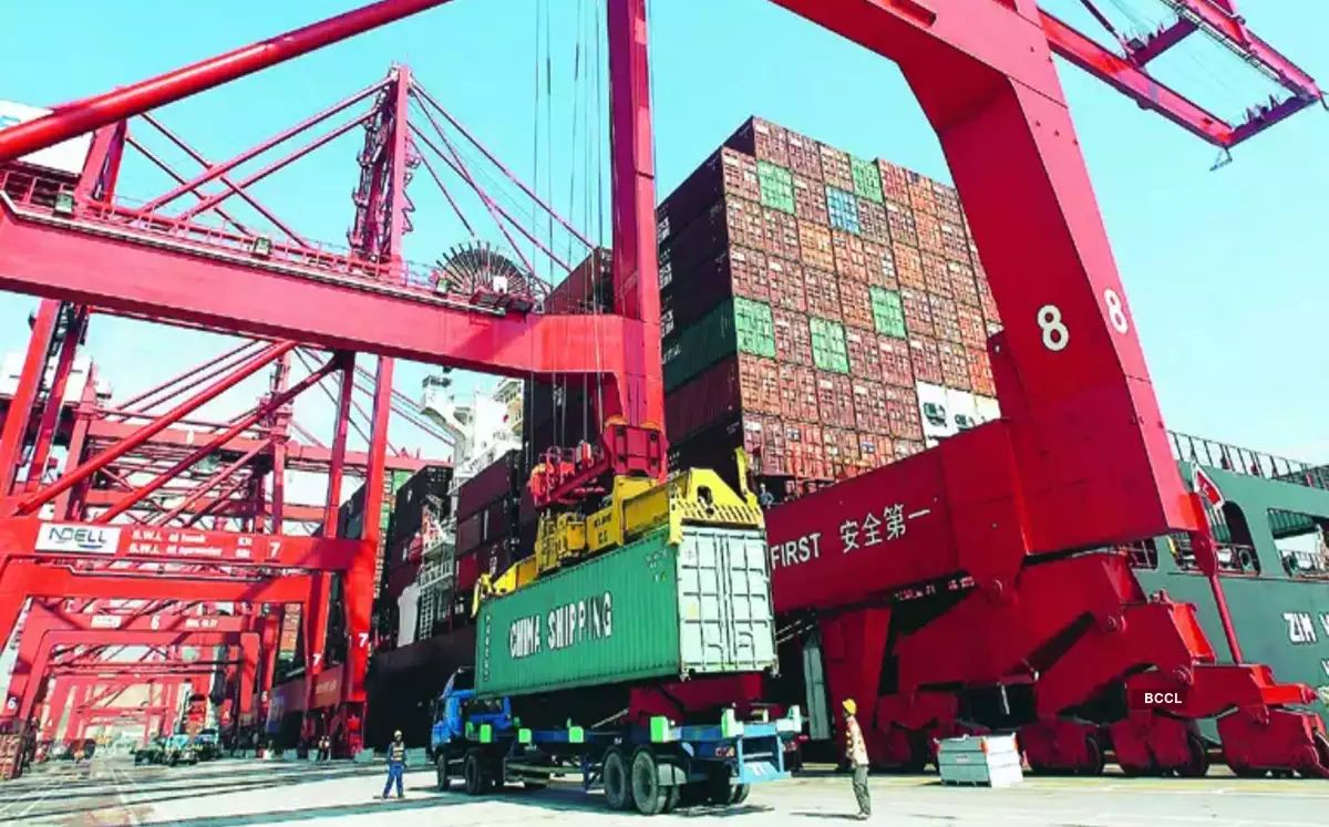 Flat Goods, Booming Services: India’s Exports Cross $800 Billion Mark