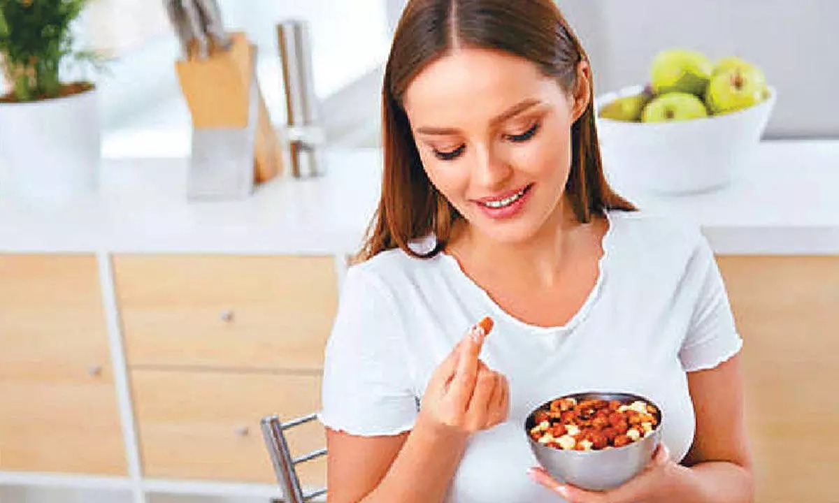 Almonds Emerge as the Preferred Healthy Snack Among Indian Women, Study Finds