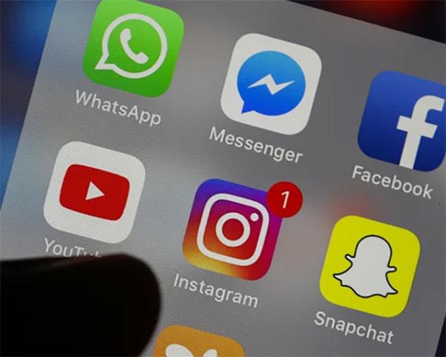 Teen Offline: Australia Orders Social Media to Deactivate Underage Accounts