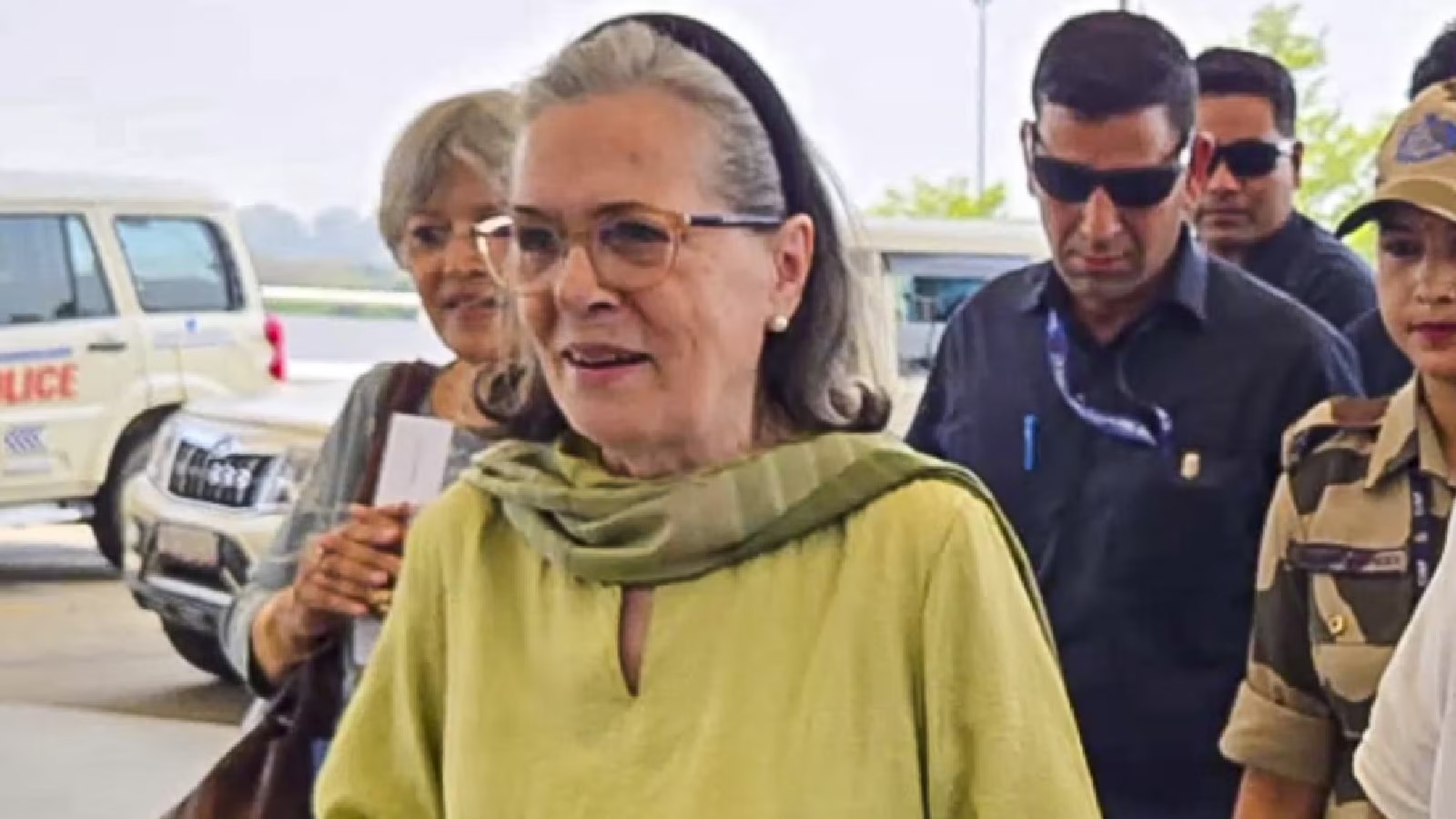 Sonia Gandhi Hospitalised As Delhi Pollution And Cold Exacerbate Respiratory Ailment