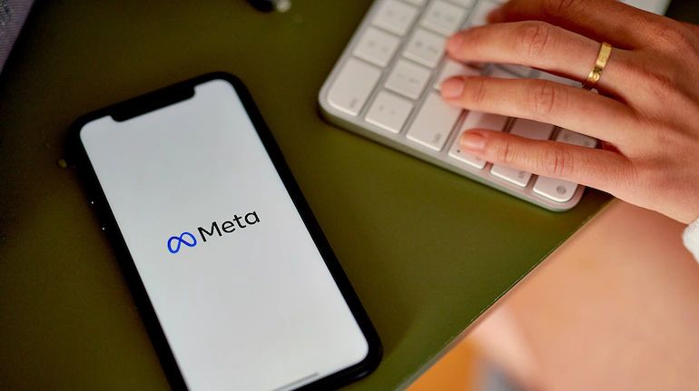 Meta Expands Bengaluru Operations, Seeks Engineering Director