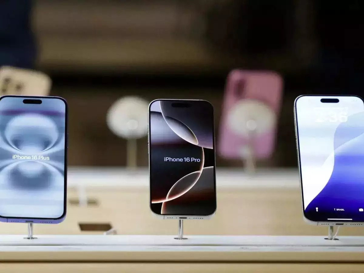 From $1,000 to $3,500: The Price of Bringing iPhone Production Home