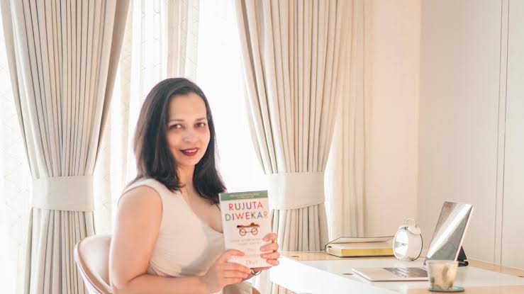 Spice Wisely: Celebrity Nutritionist’s Tips to Avoid Overdoing the Good Stuff