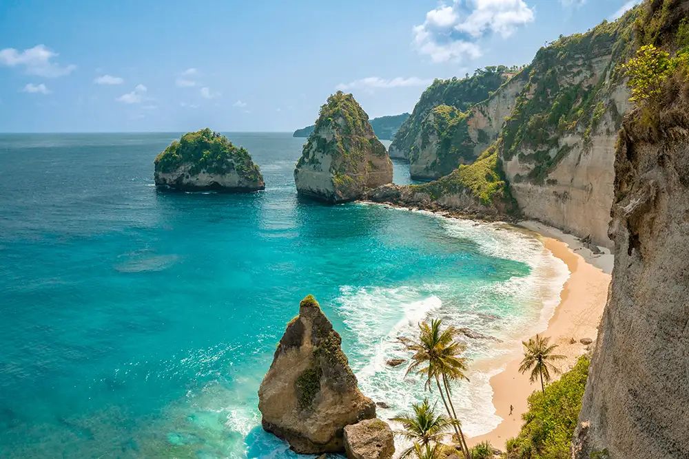 Passport to Savings: Gemini Maps Out 7 Easy Vacation Hubs