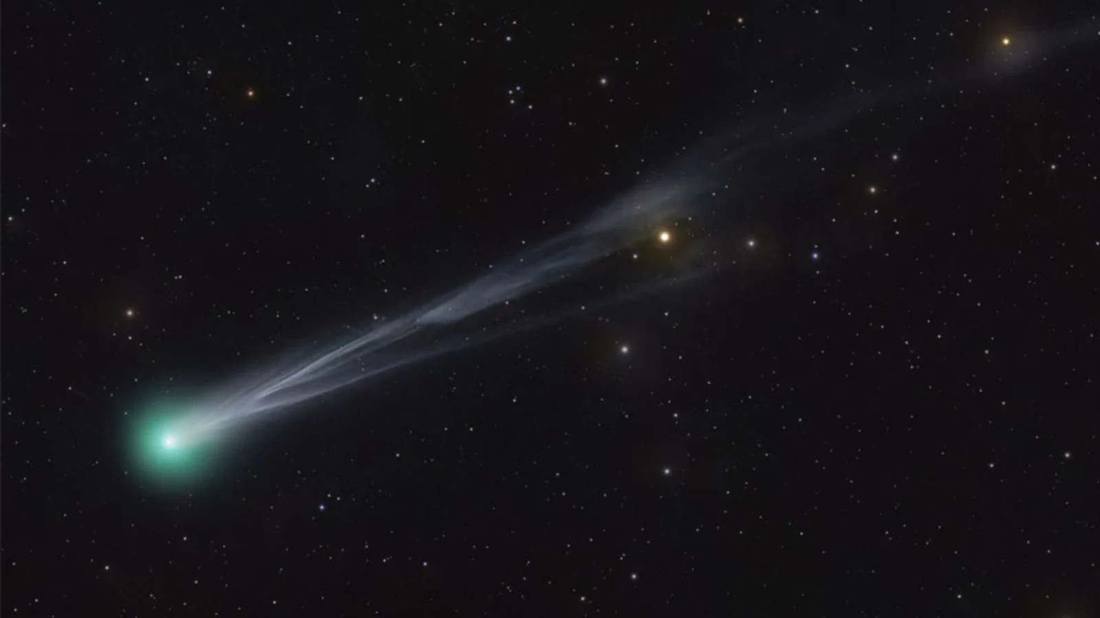 The Great Comet Conundrum: 3I/ATLAS’s Reverse Tail Sparks Scientific Revolution