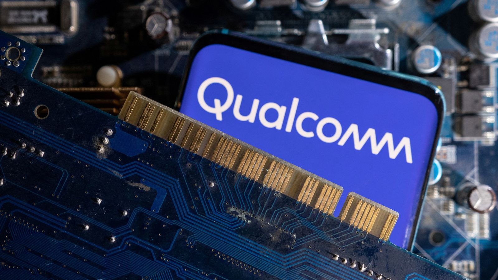 Qualcomm Achieves Breakthrough With 2nm Chip Design