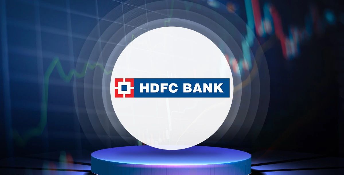Banking Scale: SBI Leads Deposits While HDFC Tops Average Balances