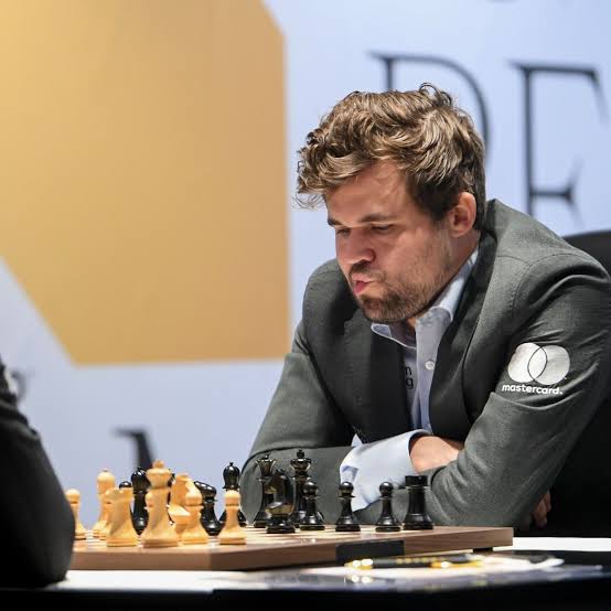 Chess Prodigy's Plot Twist: Carlsen Forfeits Crown, Eyes New Conquests