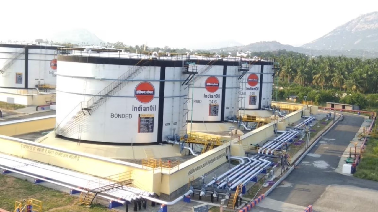 Indian Oil Misses Profit Estimates As GRM Slumps To $2.15; Q1 Net At Rs 56.89 Billion