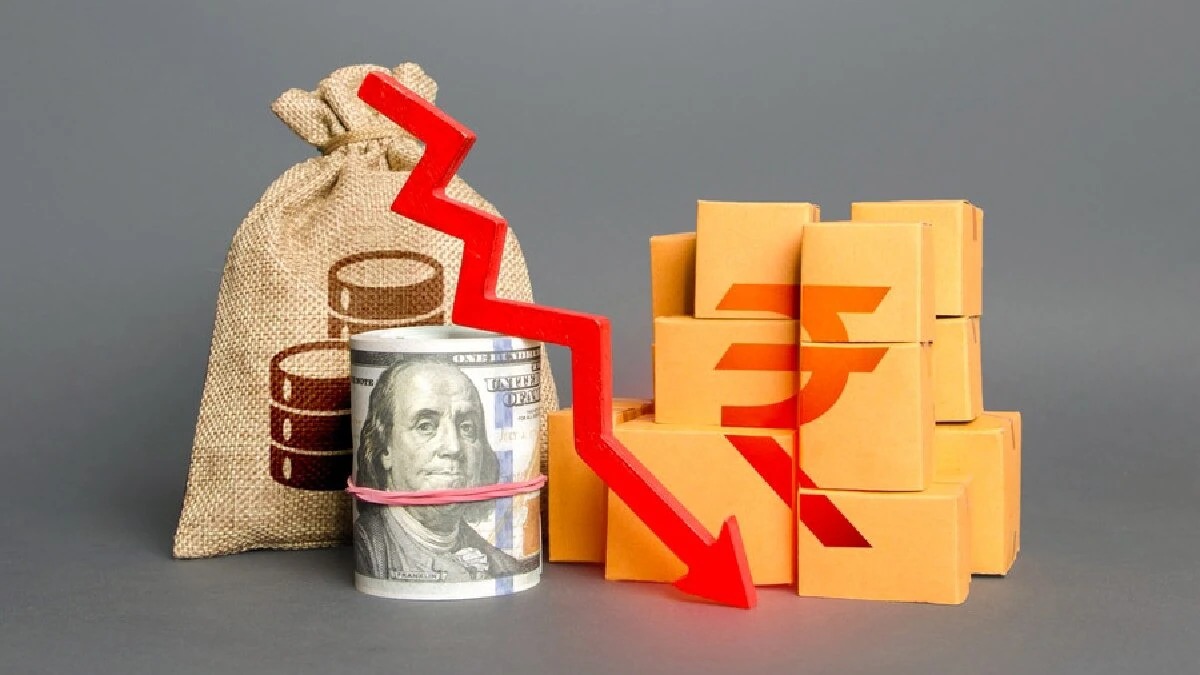 Indian Rupee Hits Fresh Record Low Against US Dollar