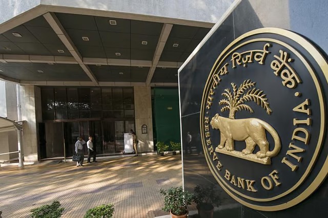 RBI to Conduct Buyback of Government Securities Worth 200 Billion Rupees
