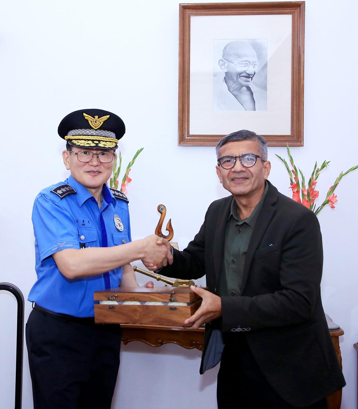 Guardians in Dialogue: India and Korea Deepen Maritime Ties at 13th Coast Guard Summit in Delhi