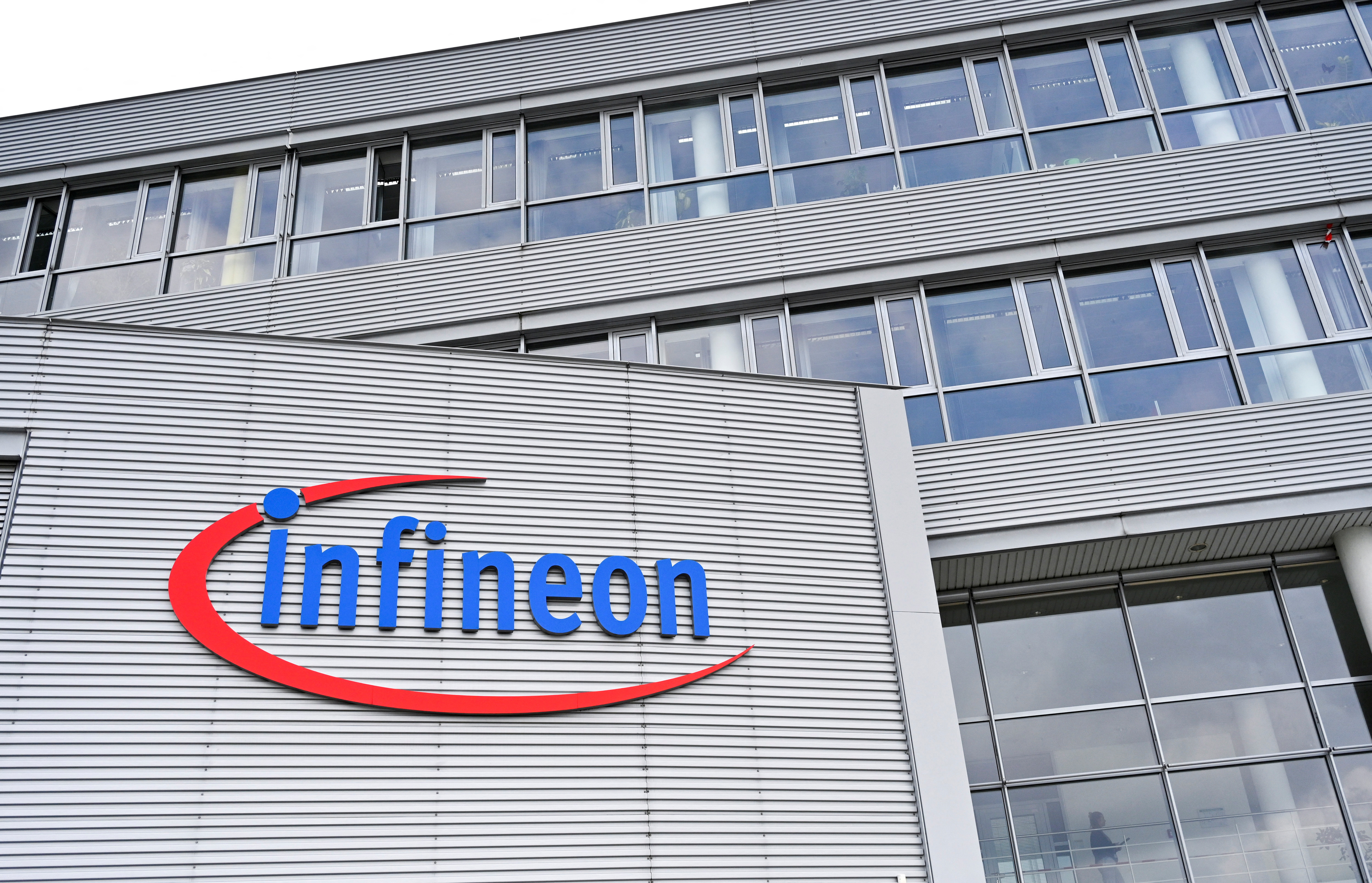 Ather Energy & Infineon Partner to Enhance EV Efficiency & Reliability