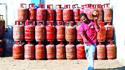 Oil Industry Assures Steady LPG Supply In Tamil Nadu And Puducherry