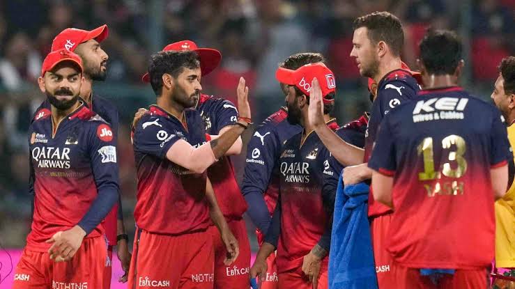 Delhi Capitals Post 162/8 in a Hard-Fought Innings Against Challenging Bowling Attack