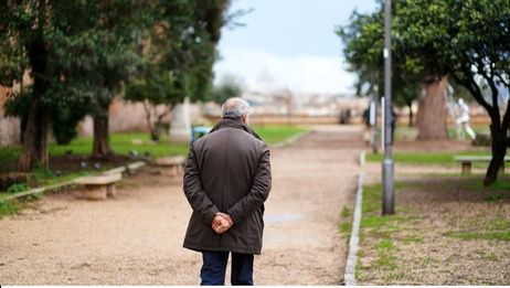 Behind the Back, Inside the Mind: What Psychology Says About Your Walk