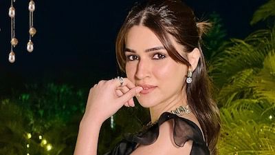 From Screen to Sea: Kriti Sanon Snags Rs 78 Crore Oceanview Duplex