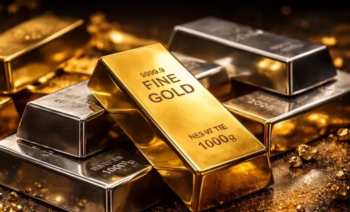 Gold Prices Near $5,000 As Silver Slips Below $80: What’s Next?