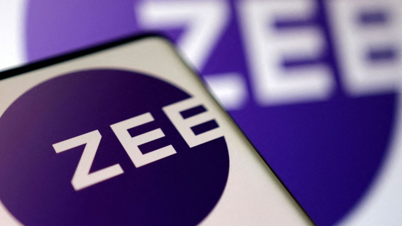 Auv Innovations Strengthens Hold In Zee Media Corporation With Stake Increase To 6.23%