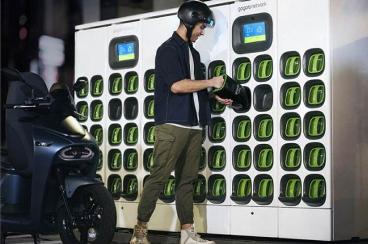 India Shifts into High Gear: Electric Mobility Takes the Fast Lane