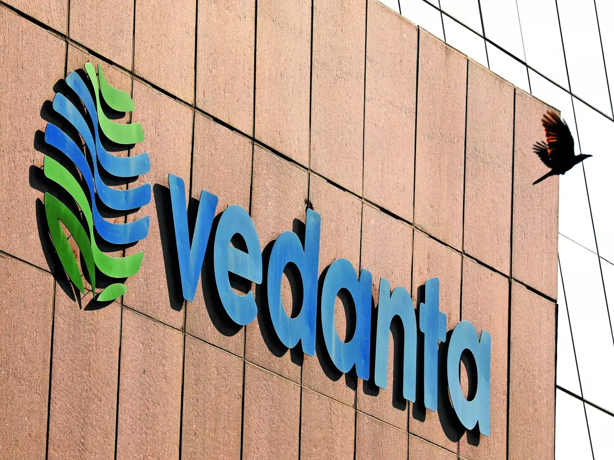 Vedanta’s Strategic Shake-Up: NCLAT Grants Interim Stay on NCLT Order Amid Reorganization Plans