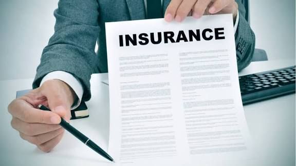 Prescribing Prudence: Financial Experts Decode Health Insurance Needs for Seniors
