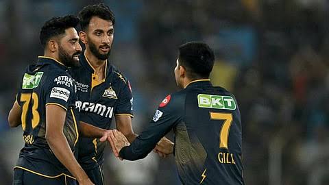 Axar Leads DC Charge After Top-Order Blitz in High-Scoring Clash