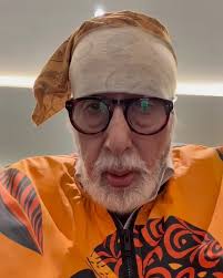 He’s 82 and Just Hit ‘Post’: Amitabh Bachchan Is Your New Favorite Influencer Grandpa