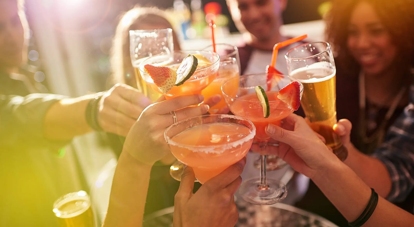 Party Permits Extended: Maharashtra’s Bars and Restaurants Welcome Late-Night Revelers
