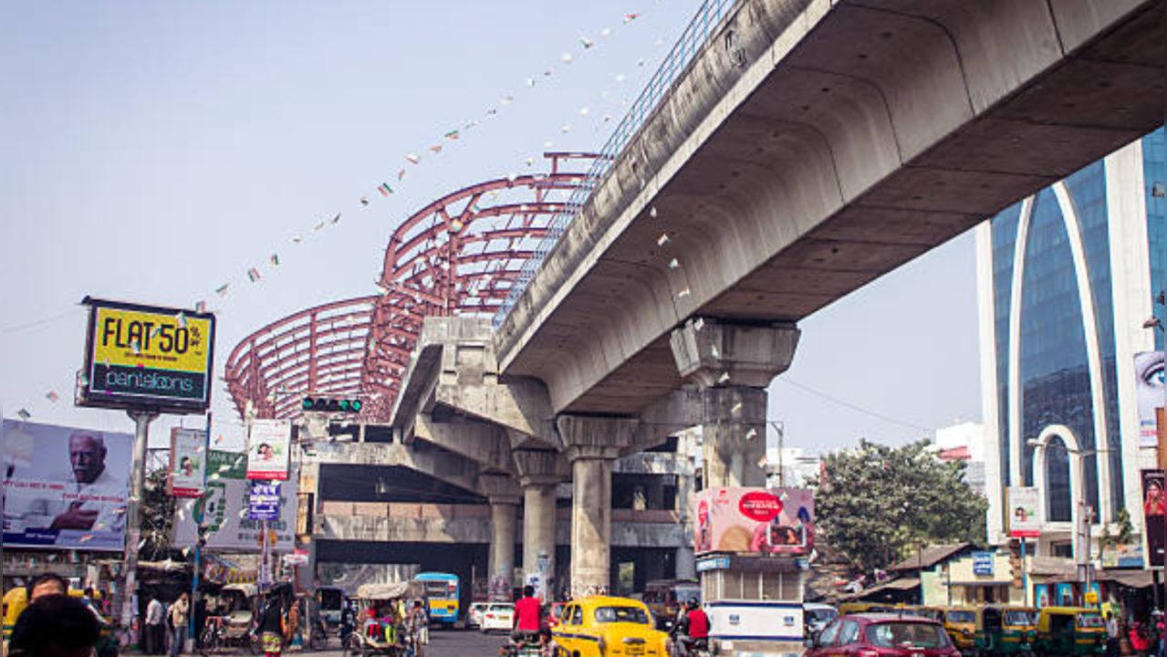 Kolkata Gridlock Alert: Navigating Traffic Restrictions During Presidential Visit