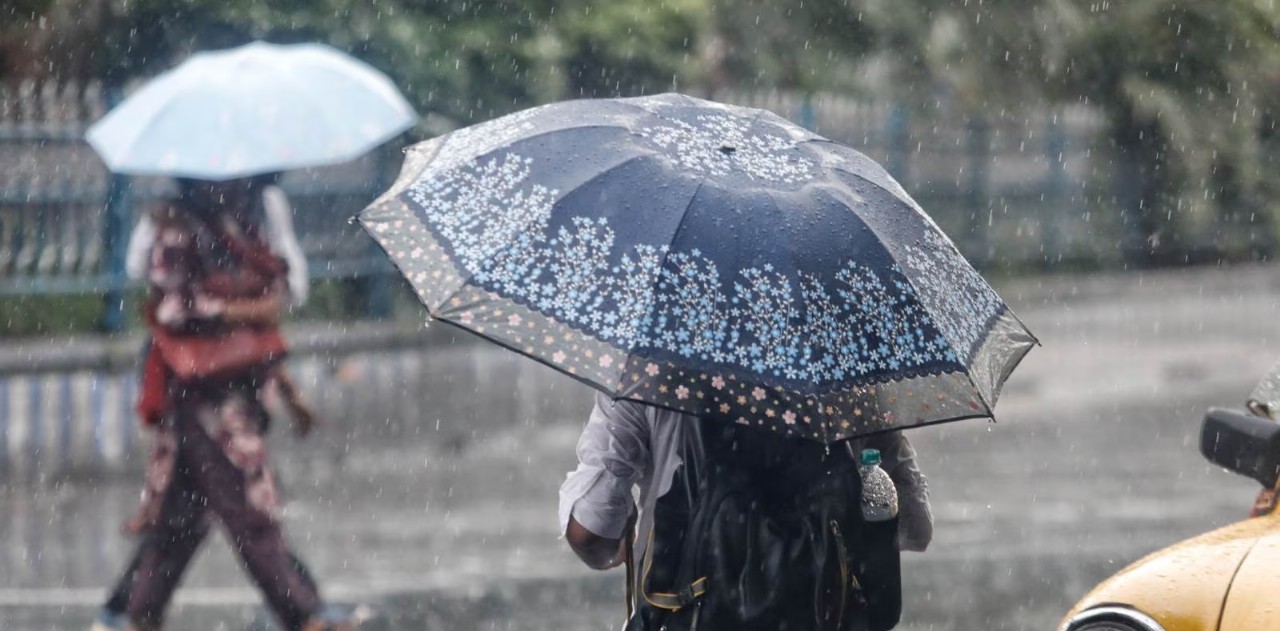 Kolkata On Rain Watch From October 1 As Govt Strengthens Emergency Readiness