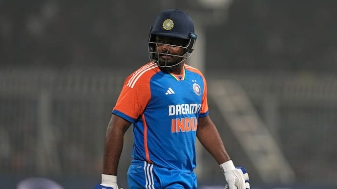 Sanju Samson's Short Ball Struggles Continue: Falls for 5th Consecutive Time in England T20Is