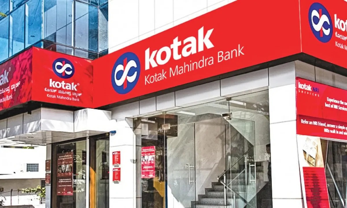 Kotak Mahindra Bank Shares Slip 1.5% Amid Market Pressure