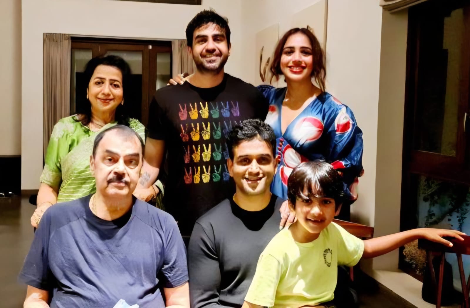 “Just Tell the Bouncer My Name”: Nithin Kamath’s Birthday Tribute Reveals Nikhil’s Early Networking Flair