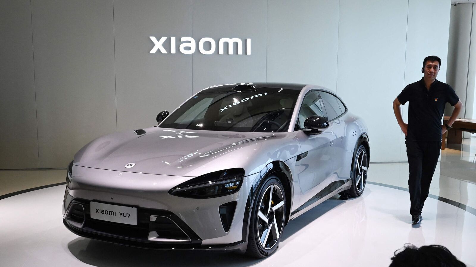 Xiaomi CEO’s Bold Livestream: YU7 Teardown Challenges Tesla Rivalry