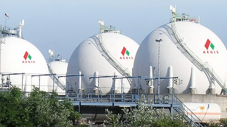 Aegis Vopak Terminals to Acquire 96% Stake in Pipavav Unit from Aegis Gas