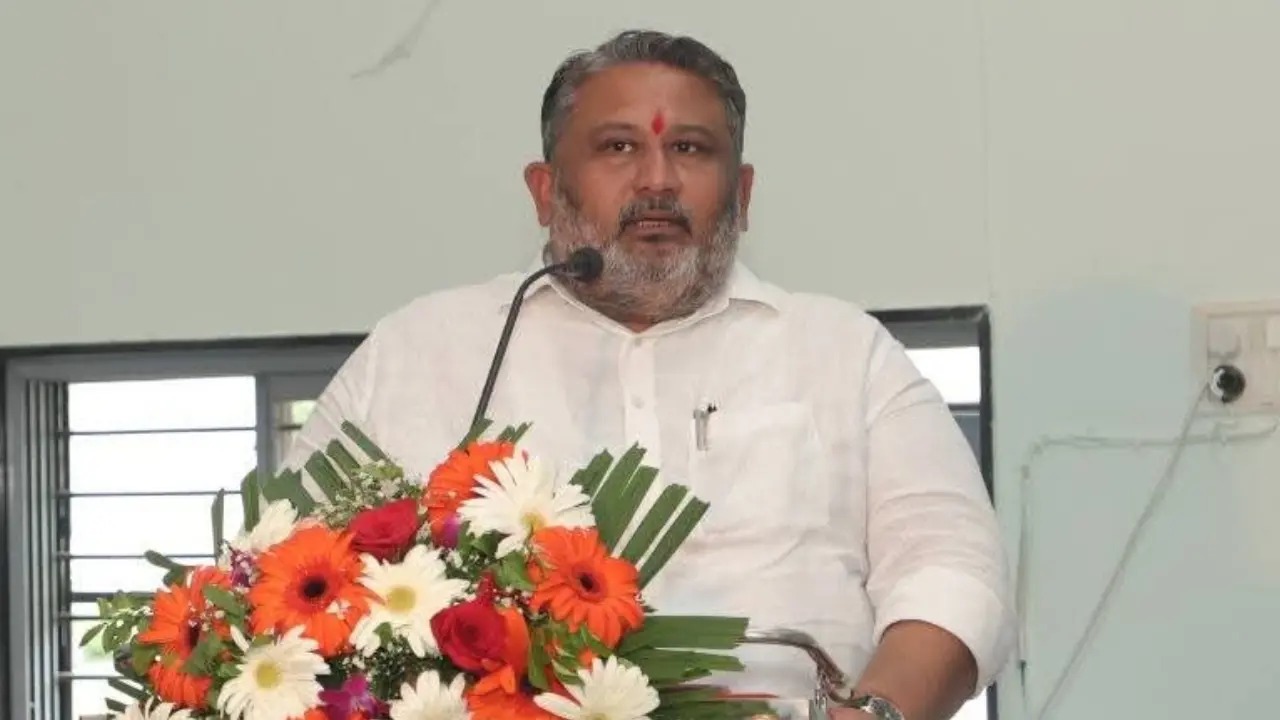 State Plans ESIC Hospitals In All Districts: Labour Minister Akash Fundkar