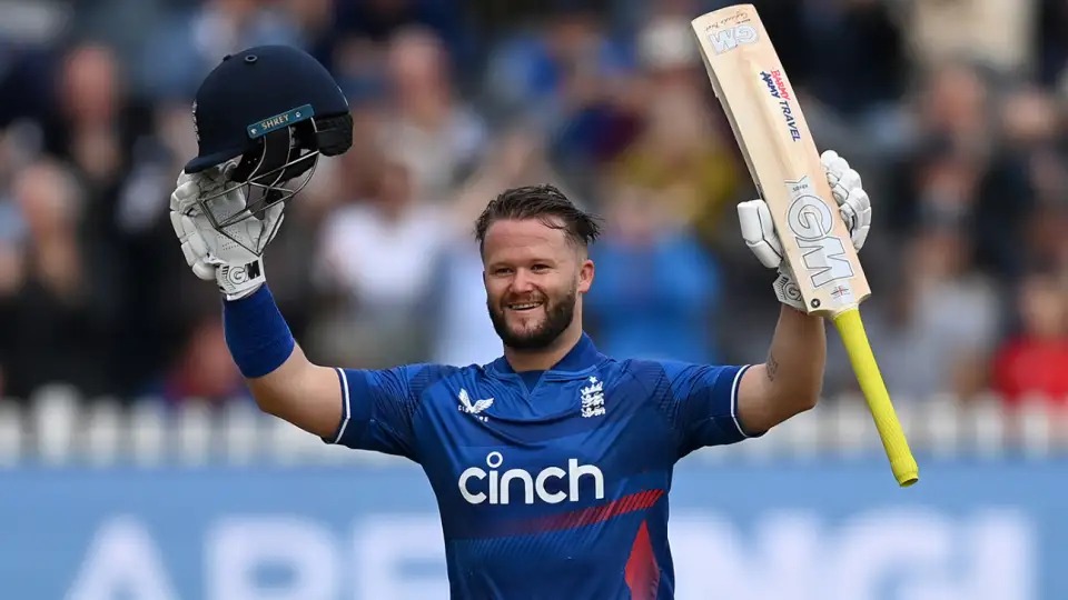Ben Duckett's Sensational 150 Powers England Past 300 Against Australia