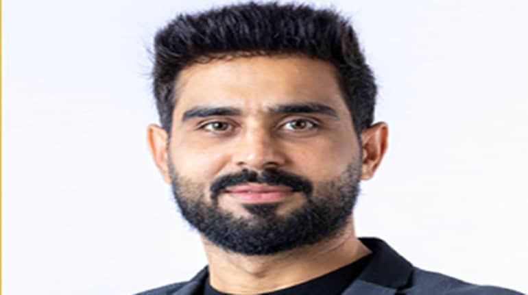 When Smart Money Trips: Anand Rathi’s Feroz Azeez Calls Out HNI Bias
