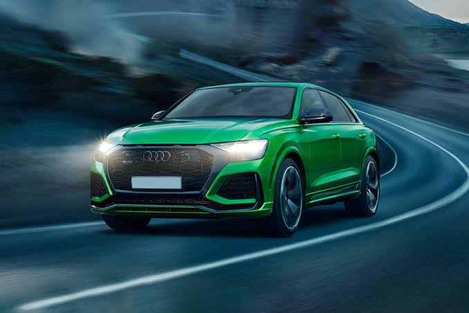 Luxury Redefined: Audi RS Q8 Performance Arrives with Cutting-Edge Tech