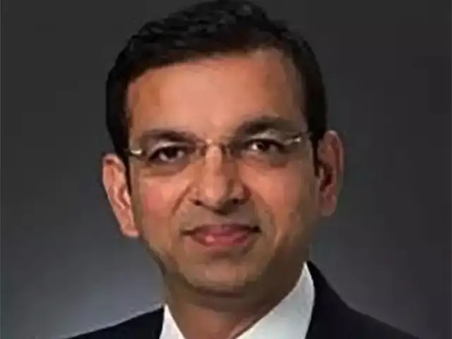 RBI Eyes More Rate Cuts as Global Trade Clouds Loom, Says Chetan Ahya