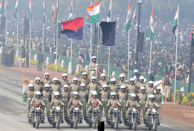 Thrills and Patriotism: Army Dare Devils Dazzle with Spectacular Stunts on Republic Day